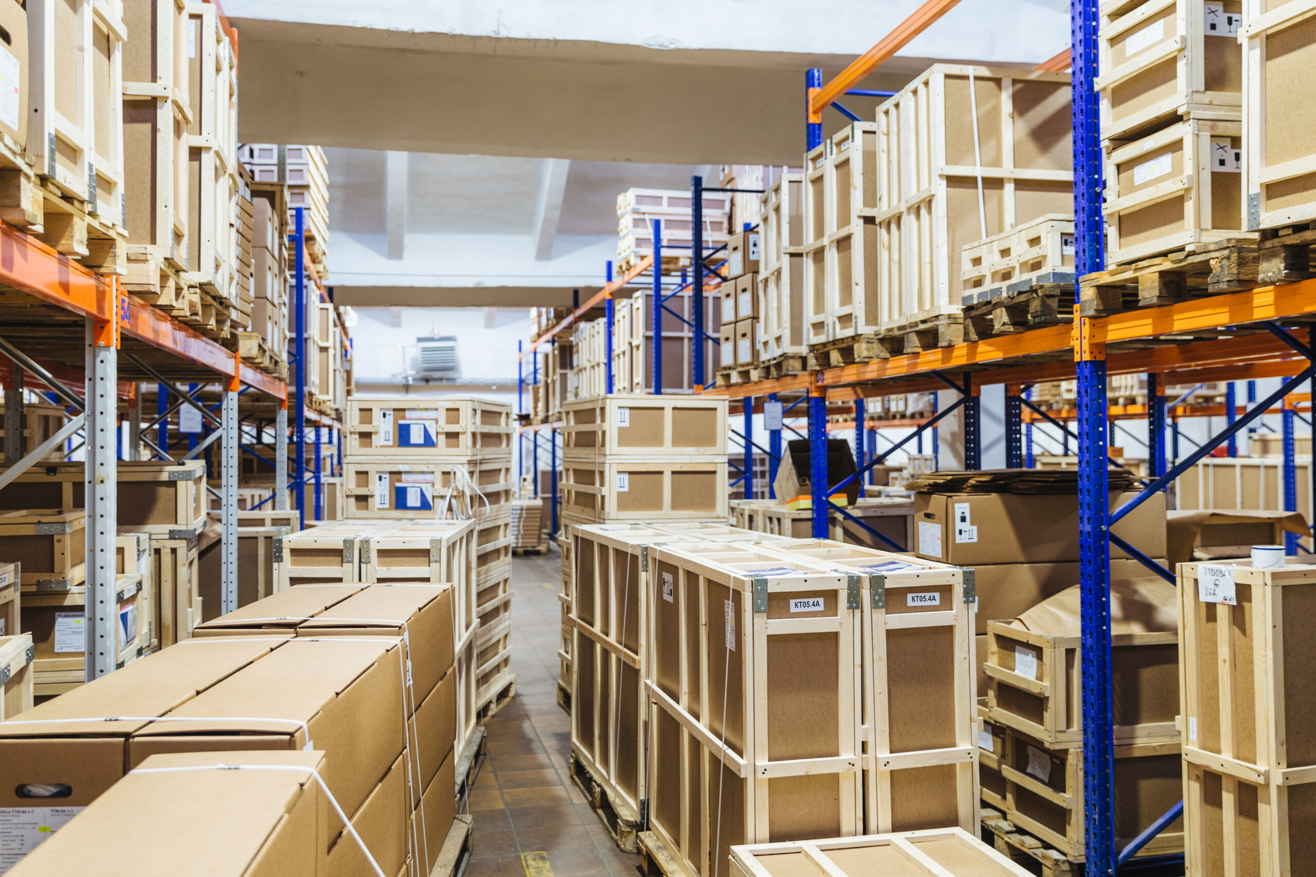 Almacenes aduaneros para distribuidoras