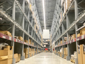 alquiler de almacenes centro de distribución